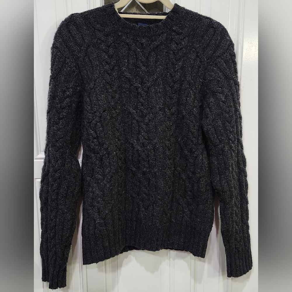 Gap Charcoal Grey Lamb's Wool Cable knit Sweater Men's Size Small